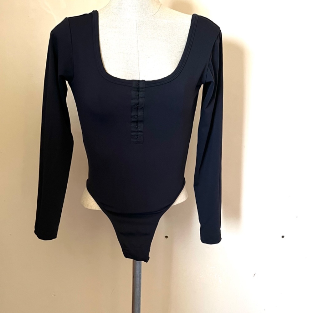 5 Black  Bodysuits  Bodices  NWOT